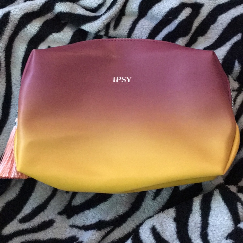 Ipsy Makeup Bag